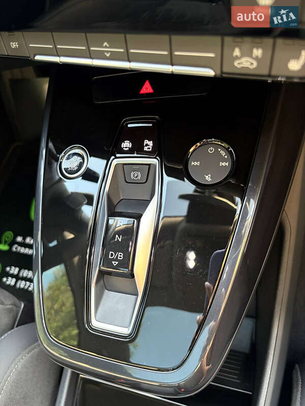 Позашляховик / Кросовер Audi Q4 e-tron 2024 в Києві