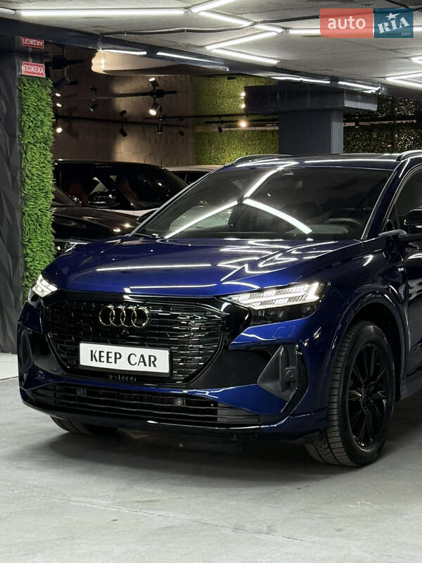 Позашляховик / Кросовер Audi Q4 e-tron 2023 в Одесі