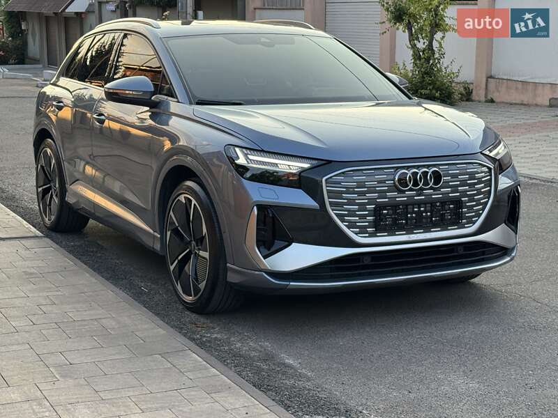 Позашляховик / Кросовер Audi Q4 e-tron 2023 в Одесі