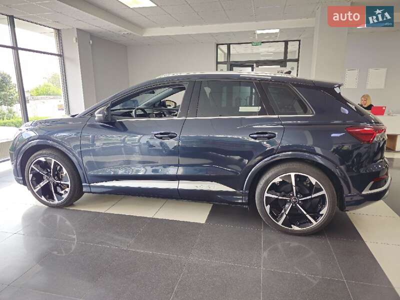 Внедорожник / Кроссовер Audi Q4 e-tron 2023 в Днепре