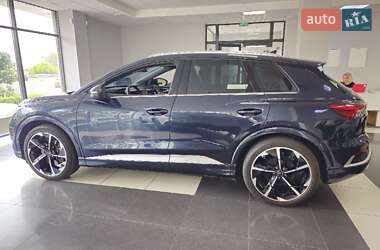Позашляховик / Кросовер Audi Q4 e-tron 2023 в 