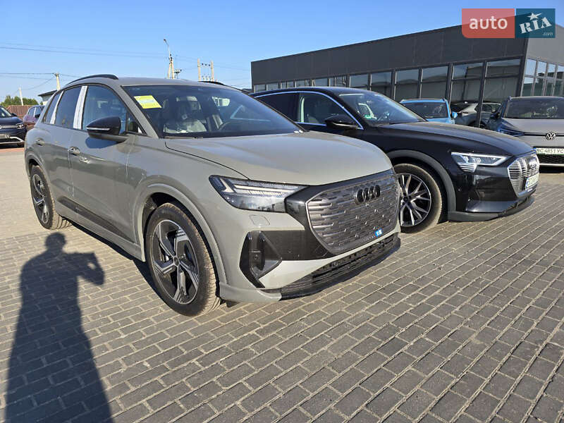 Внедорожник / Кроссовер Audi Q4 e-tron 2025 в Львове