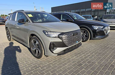 Внедорожник / Кроссовер Audi Q4 e-tron 2025 в 
