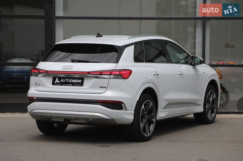 Позашляховик / Кросовер Audi Q4 e-tron 2023 в Харкові