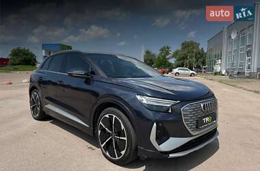 Внедорожник / Кроссовер Audi Q4 e-tron 2023 в Житомире
