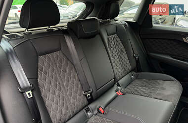Внедорожник / Кроссовер Audi Q4 e-tron 2023 в 