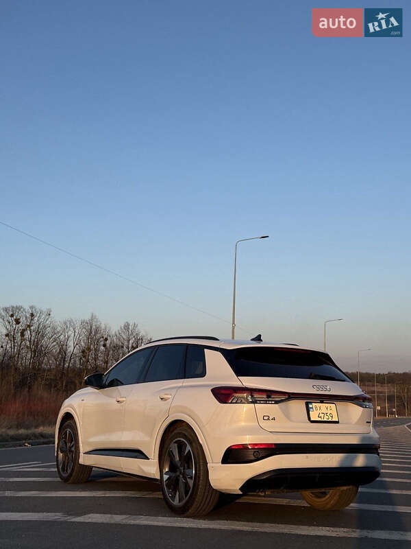 Внедорожник / Кроссовер Audi Q4 e-tron 2023 в Чернигове