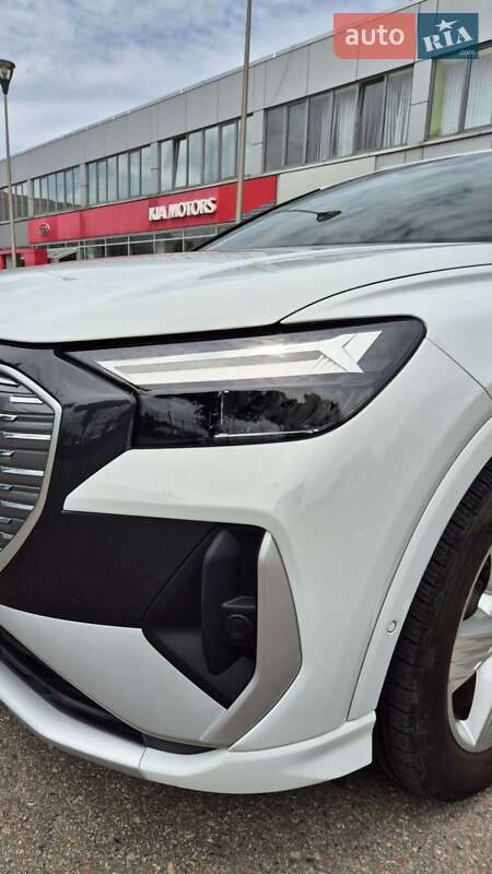 Внедорожник / Кроссовер Audi Q4 e-tron 2023 в Белой Церкви