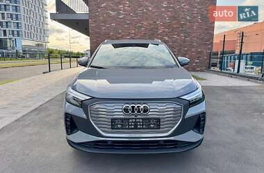 Позашляховик / Кросовер Audi Q4 e-tron 2022 в Києві