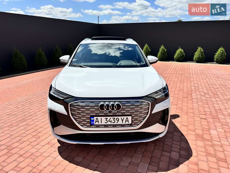 Внедорожник / Кроссовер Audi Q4 e-tron 2022 в Жашкове