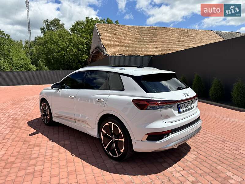 Внедорожник / Кроссовер Audi Q4 e-tron 2022 в Жашкове
