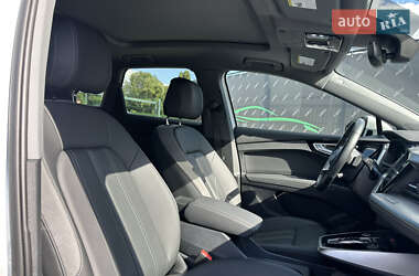 Внедорожник / Кроссовер Audi Q4 e-tron 2024 в 