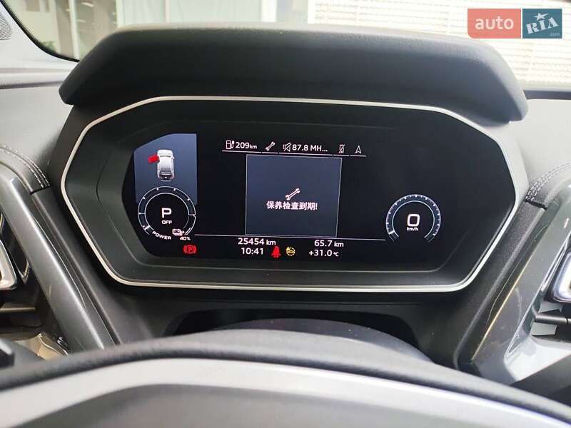 Внедорожник / Кроссовер Audi Q4 e-tron 2023 в Киеве