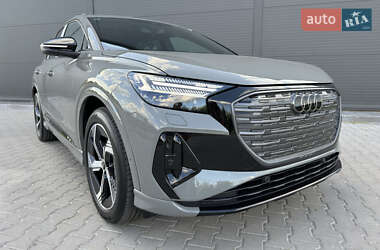 Внедорожник / Кроссовер Audi Q4 e-tron 2025 в 