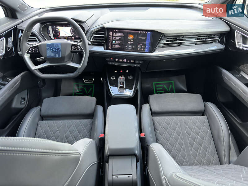 Внедорожник / Кроссовер Audi Q4 e-tron 2025 в Ивано-Франковске