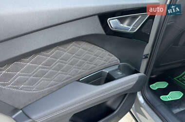 Внедорожник / Кроссовер Audi Q4 e-tron 2025 в 