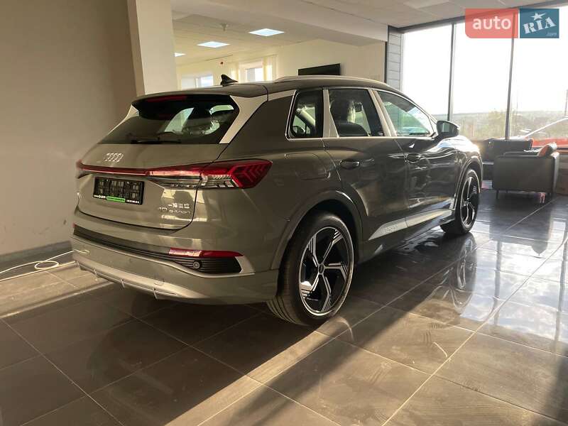 Позашляховик / Кросовер Audi Q4 e-tron 2025 в Черкасах