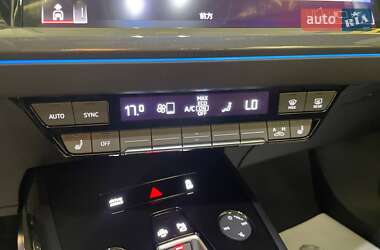 Внедорожник / Кроссовер Audi Q4 e-tron 2025 в 