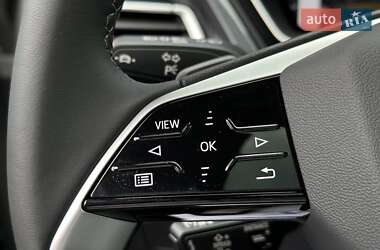 Позашляховик / Кросовер Audi Q4 e-tron 2025 в 