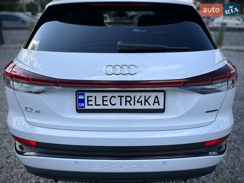 Внедорожник / Кроссовер Audi Q4 e-tron 2024 в Днепре