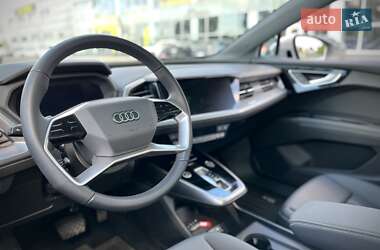 Внедорожник / Кроссовер Audi Q4 e-tron 2024 в 