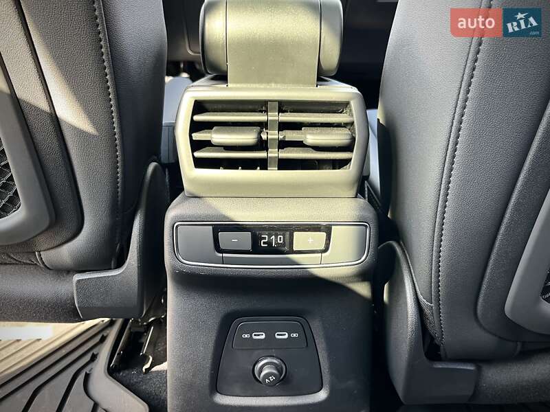 Внедорожник / Кроссовер Audi Q4 e-tron 2024 в Днепре