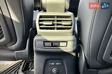 Внедорожник / Кроссовер Audi Q4 e-tron 2024 в 
