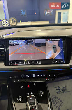 Внедорожник / Кроссовер Audi Q4 e-tron 2025 в 