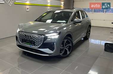Позашляховик / Кросовер Audi Q4 e-tron 2025 в Києві