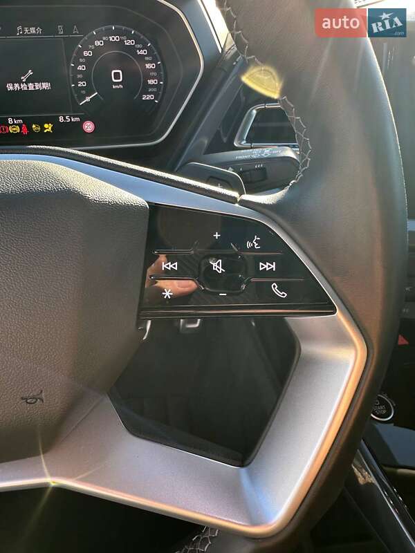 Внедорожник / Кроссовер Audi Q4 e-tron 2023 в Стрые