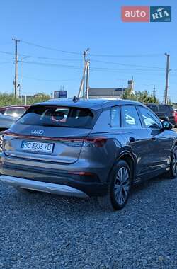 Внедорожник / Кроссовер Audi Q4 e-tron 2021 в 