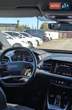 Внедорожник / Кроссовер Audi Q4 e-tron 2021 в 