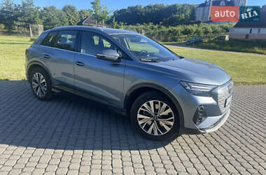 Внедорожник / Кроссовер Audi Q4 e-tron 2021 в 