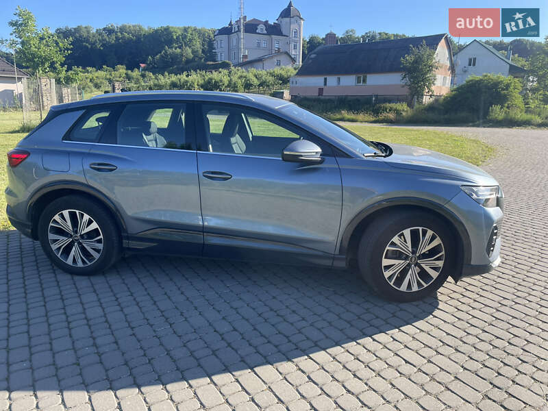 Внедорожник / Кроссовер Audi Q4 e-tron 2021 в Львове
