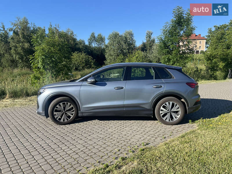 Внедорожник / Кроссовер Audi Q4 e-tron 2021 в Львове