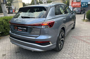 Позашляховик / Кросовер Audi Q4 e-tron 2023 в 