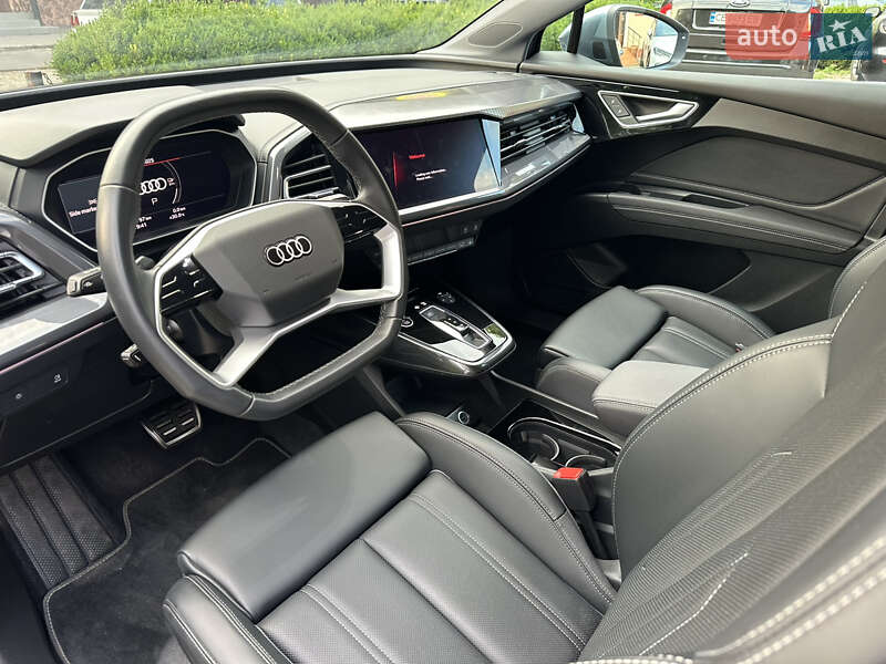 Внедорожник / Кроссовер Audi Q4 e-tron 2023 в Черновцах