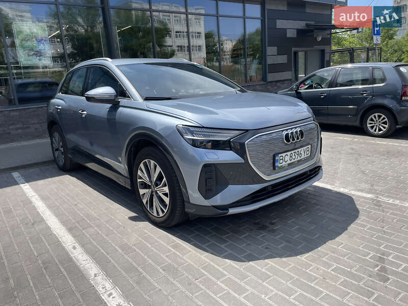 Позашляховик / Кросовер Audi Q4 e-tron 2021 в Львові