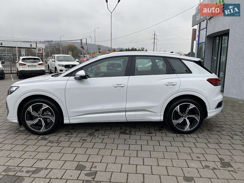 Audi Q4 e-tron 2024
