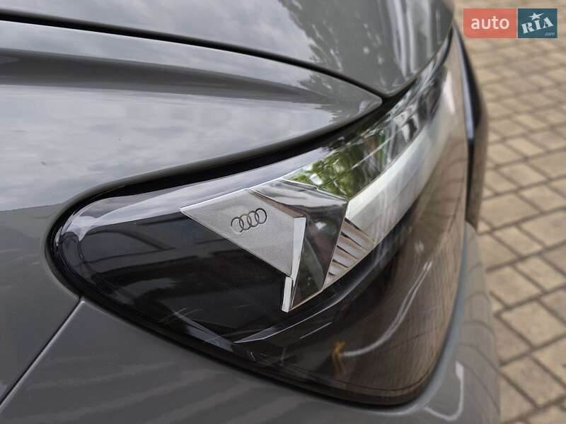 Внедорожник / Кроссовер Audi Q4 e-tron 2025 в Одессе