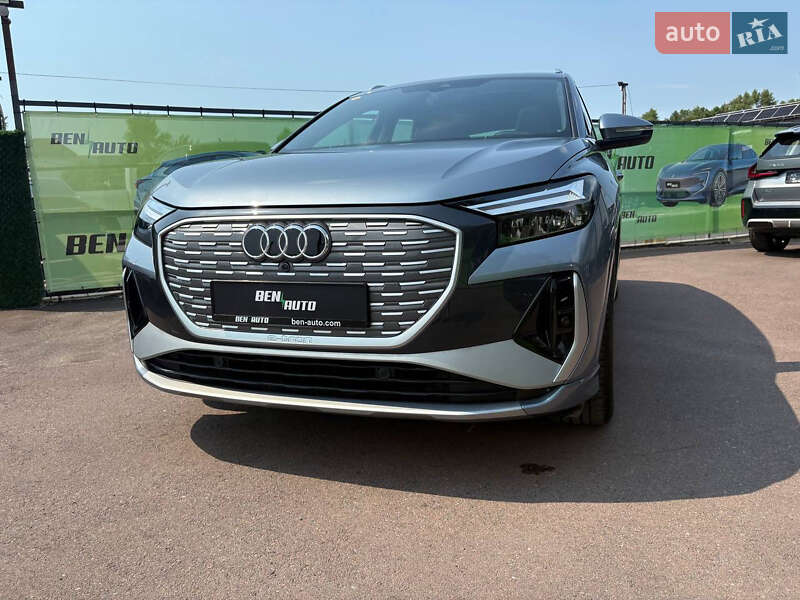 Позашляховик / Кросовер Audi Q4 e-tron 2023 в Києві