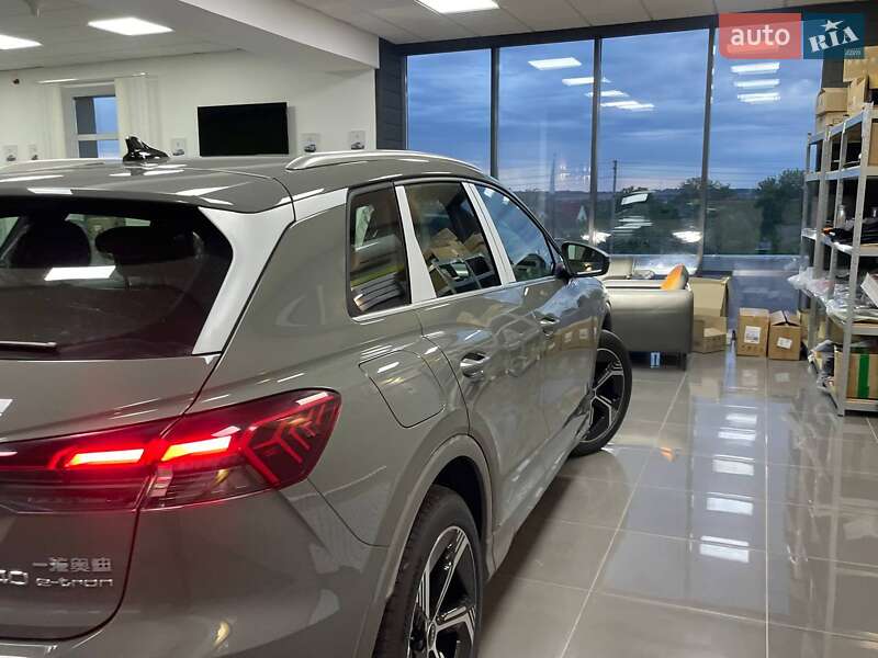 Позашляховик / Кросовер Audi Q4 e-tron 2025 в Черкасах