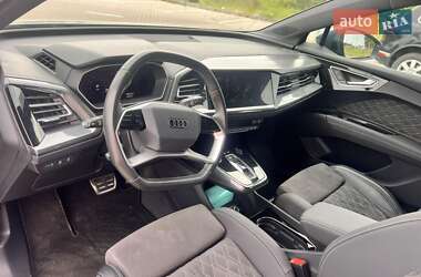 Внедорожник / Кроссовер Audi Q4 e-tron 2023 в 