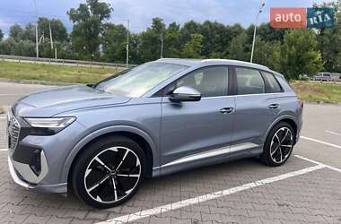 Внедорожник / Кроссовер Audi Q4 e-tron 2023 в 
