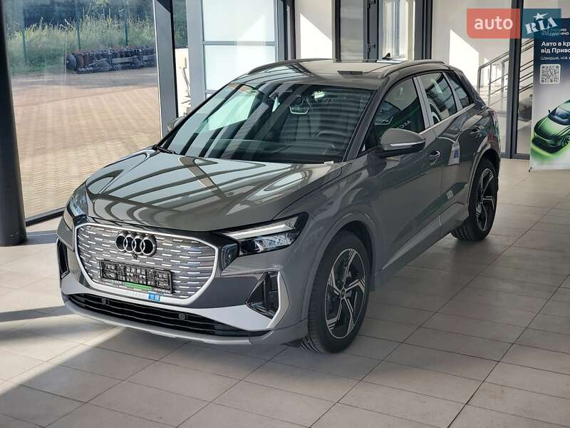 Позашляховик / Кросовер Audi Q4 e-tron 2025 в 