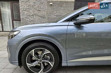 Внедорожник / Кроссовер Audi Q4 e-tron 2023 в 