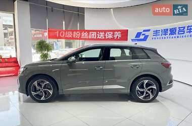 Внедорожник / Кроссовер Audi Q4 e-tron 2023 в 