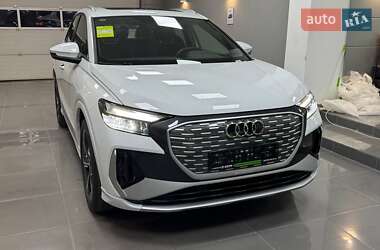 Внедорожник / Кроссовер Audi Q4 e-tron 2025 в 