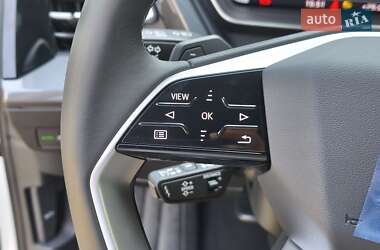 Внедорожник / Кроссовер Audi Q4 e-tron 2025 в 