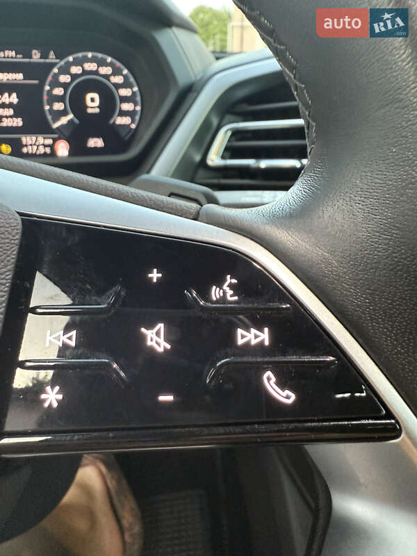 Внедорожник / Кроссовер Audi Q4 e-tron 2023 в Кременце фото 47 Внедорожник / Кроссовер Audi Q4 e-tron 2023 в Кременце